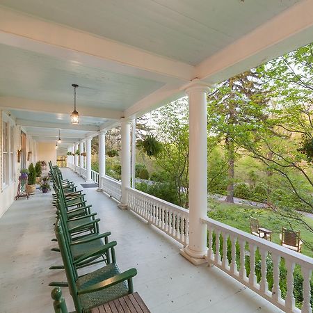 Grand Old Lady Hotel Waynesville Extérieur photo
