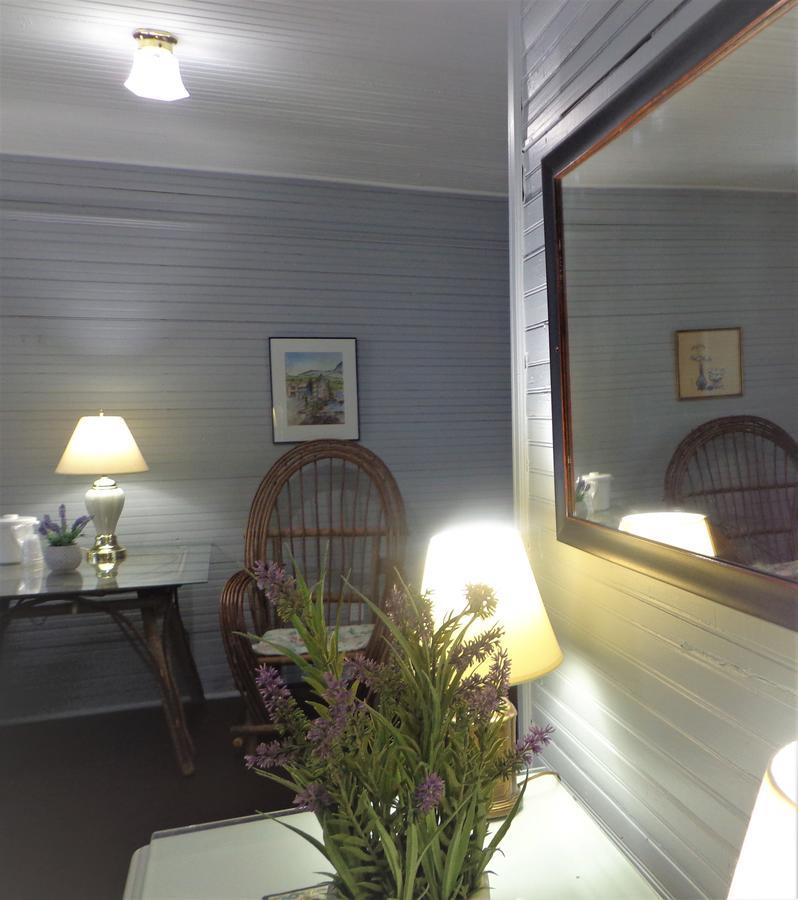 Grand Old Lady Hotel Waynesville Extérieur photo